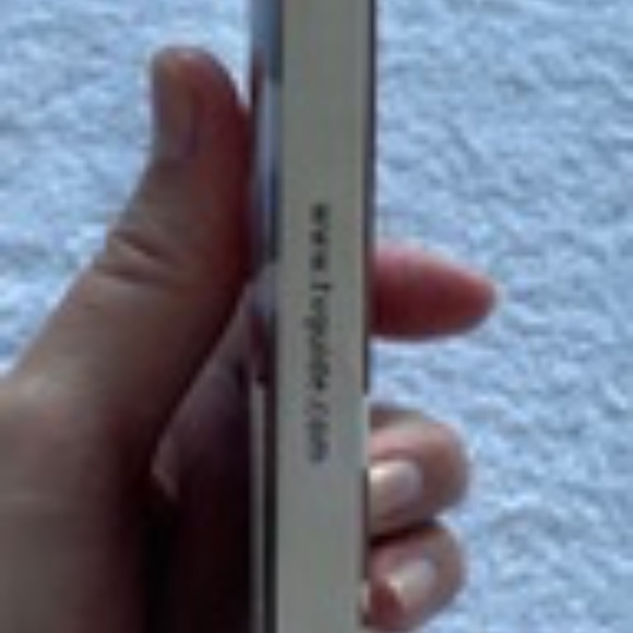 TV Guide Remembering JFK Jr. - July 31-Aug 6, 1999 Edition - Picture 2 of 3